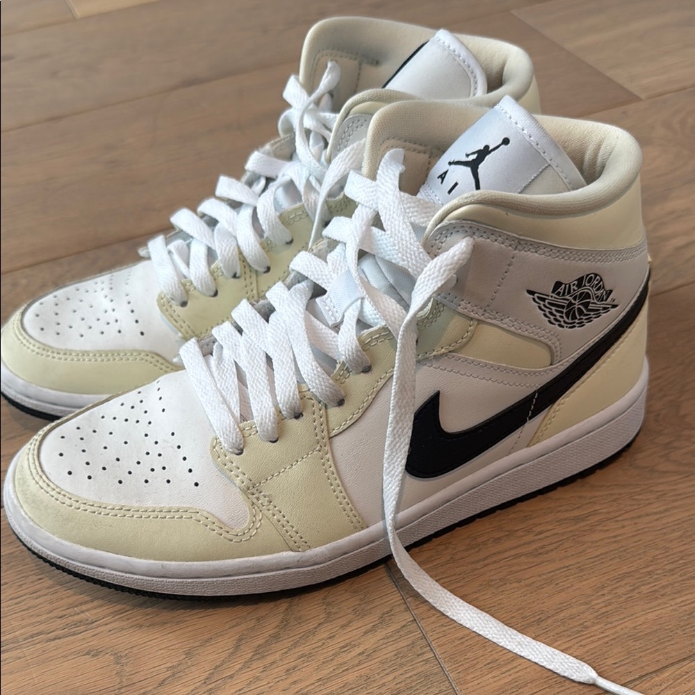 Nike Air Jordan High-Top Sneakers